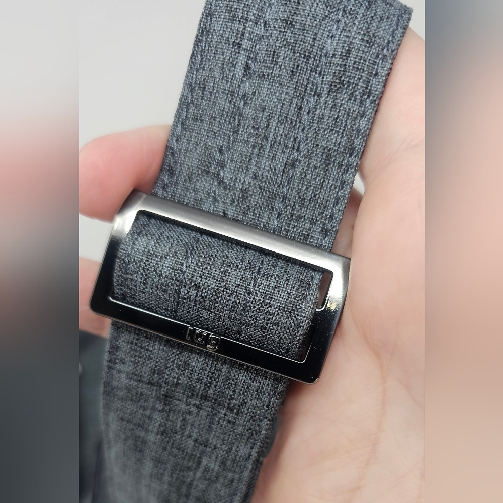 Lug Women's Flare Heather Gray Camo Interior Quilted RFID Crossbody Bag - Picture 4 of 16